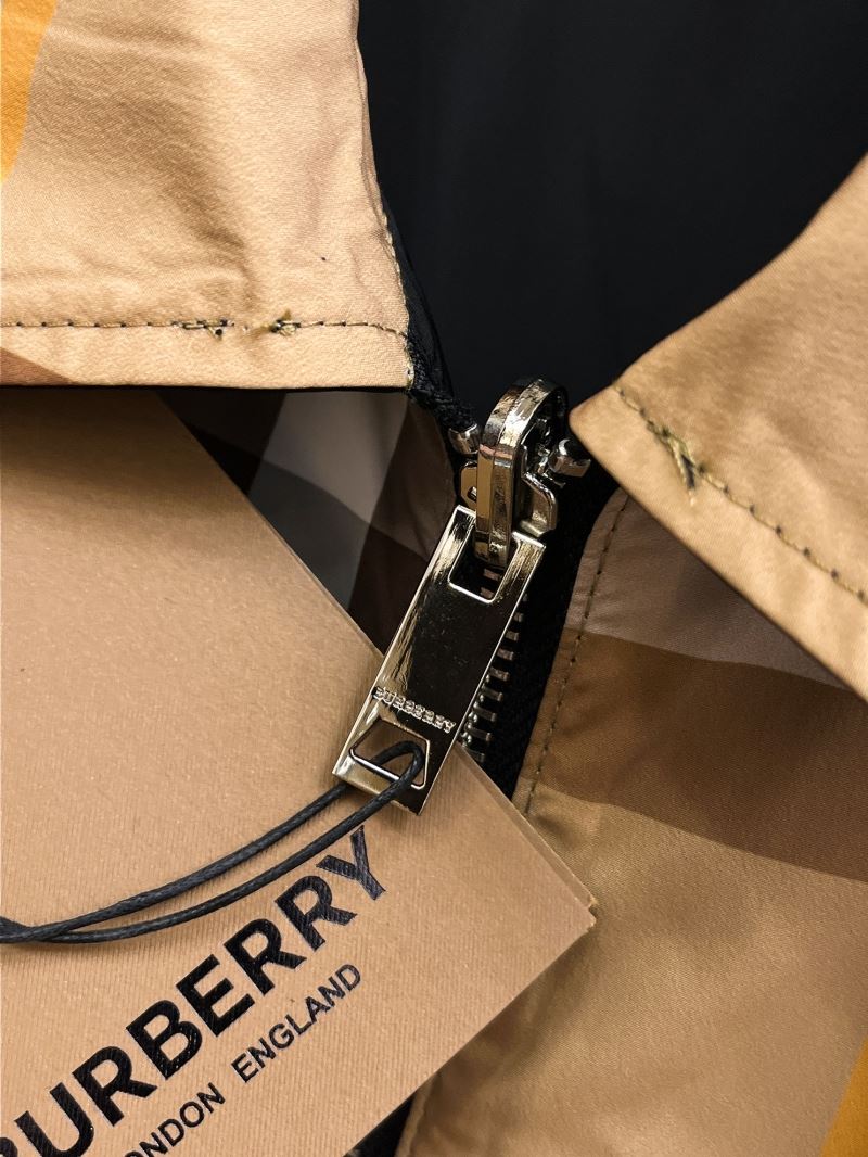 Burberry Outwear